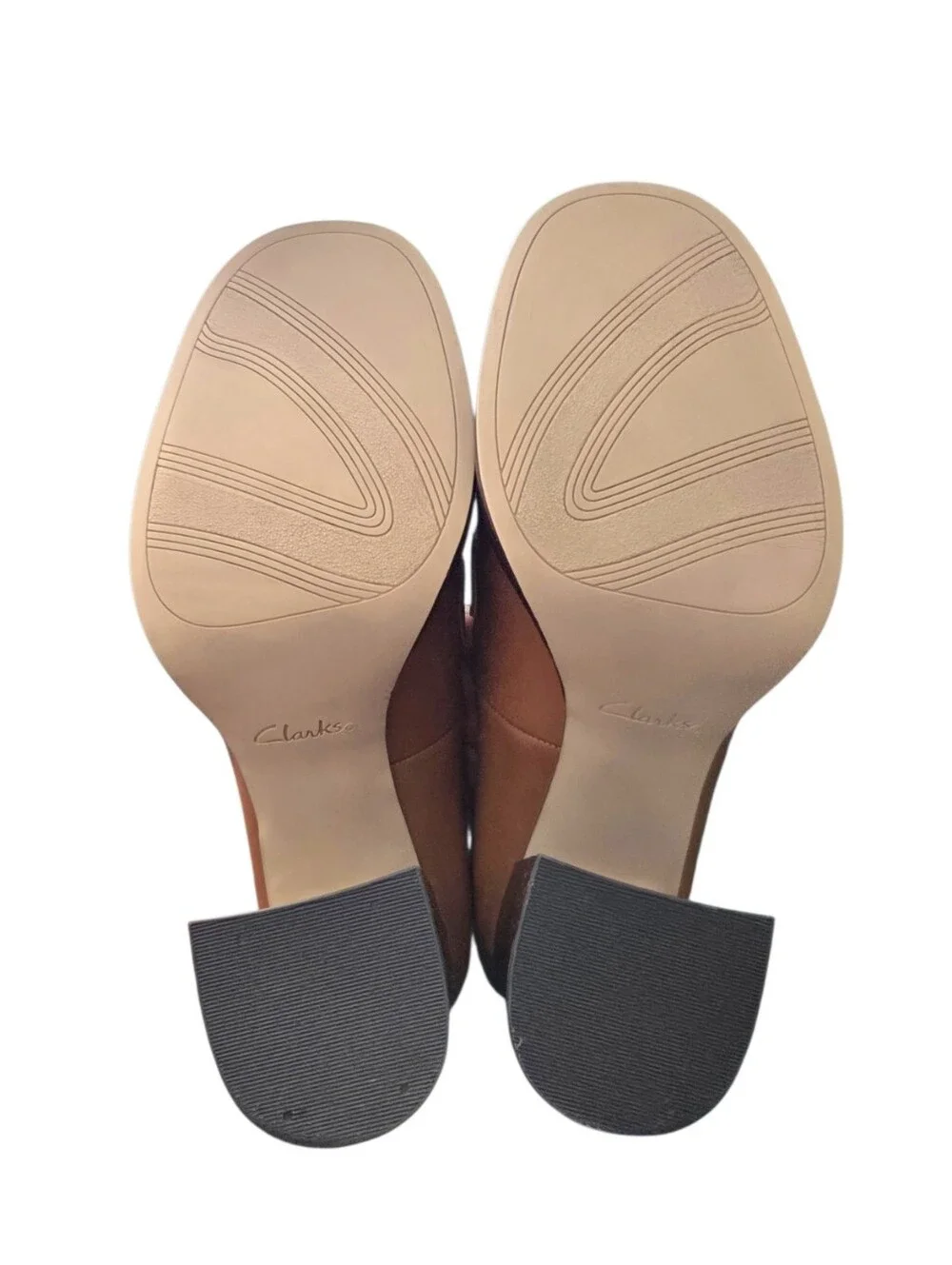 Clarks Zoya 85 Tan Leather Chunky Block Heel Penny Loafers Size 9.5 90s Retro